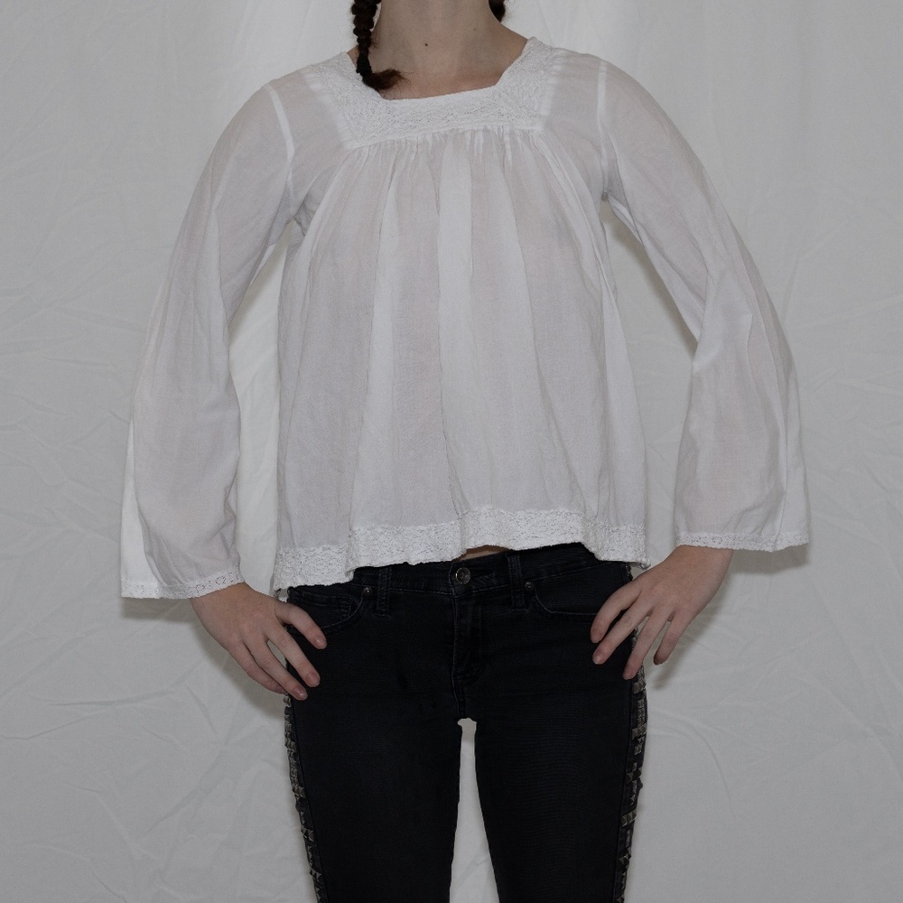 Y2k white peasant blouse with crochet lace size small kanya cotton
